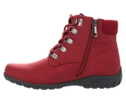 Lace Up><noscript><img width=