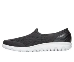 Boat Shoes & Slip-Ons><noscript><img width=