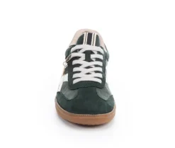Fashion & Lifestyle|Athletics & Sneakers><noscript><img width=