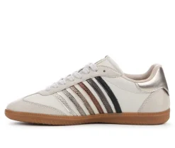 Fashion & Lifestyle|Athletics & Sneakers><noscript><img width=