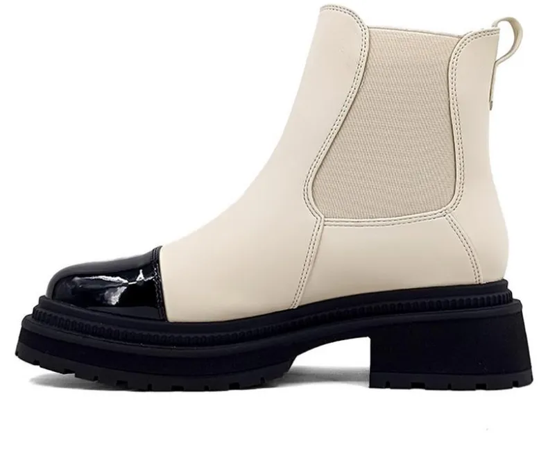 Chelsea>Shu Shop Women's Zenia Booties