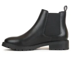 Boots & Booties><noscript><img width=