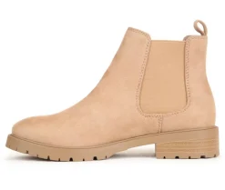 Boots & Booties><noscript><img width=