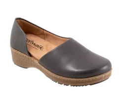 Boat Shoes & Slip-Ons>Softwalk Women's Addie Low Wedge Casual Shoes