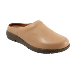 Clogs & Mules>Softwalk Women's Andria Clogs