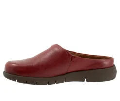 Clogs & Mules><noscript><img width=