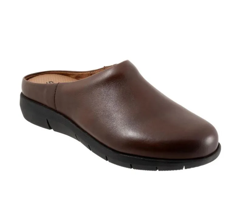 Clogs & Mules>Softwalk Women's Andria Clogs