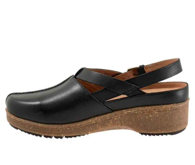 Clogs & Mules>Softwalk Women's Arica Clogs