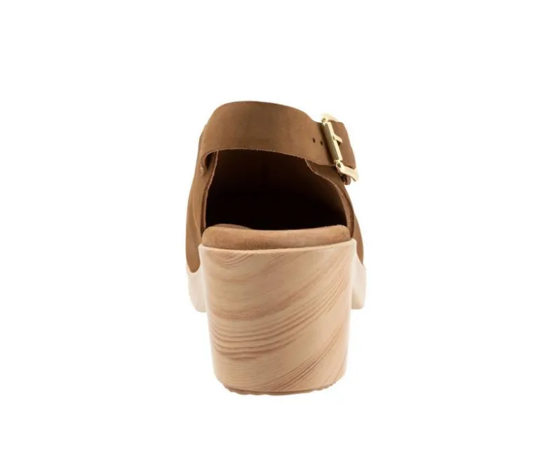 Clogs & Mules>Softwalk Women's Fairbanks Clogs