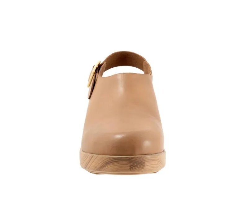 Clogs & Mules>Softwalk Women's Fairbanks Clogs