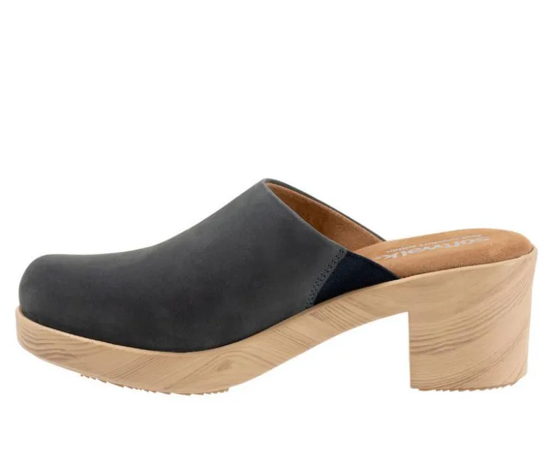 Clogs & Mules>Softwalk Women's Felida Clogs
