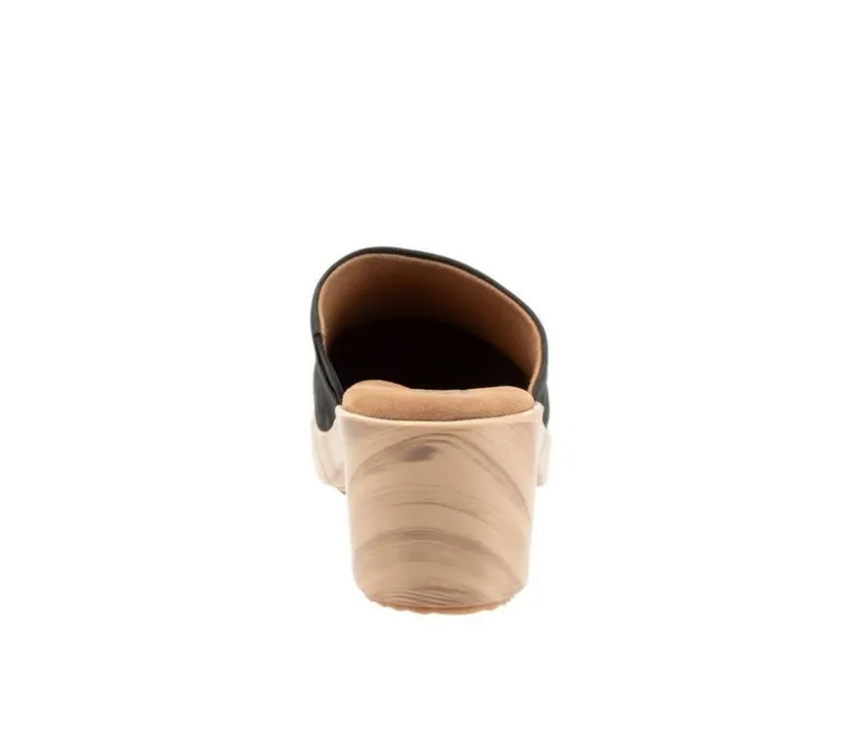 Clogs & Mules>Softwalk Women's Felida Clogs