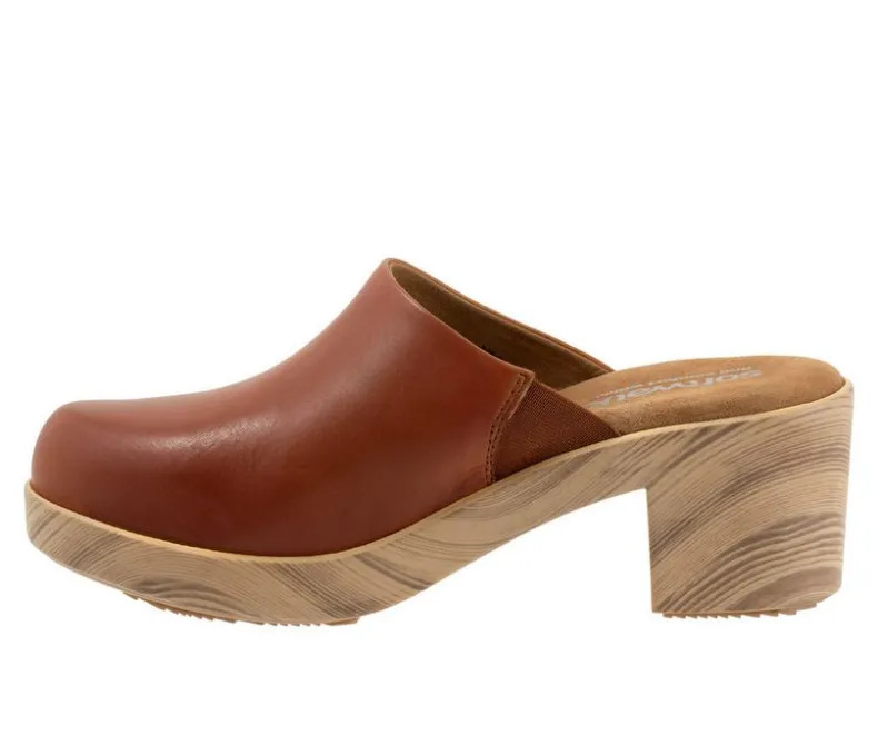 Clogs & Mules>Softwalk Women's Felida Clogs