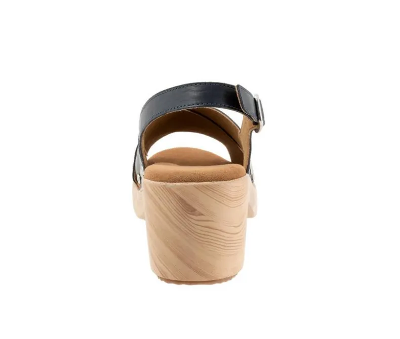 Clogs & Mules>Softwalk Women's Florence Clogs