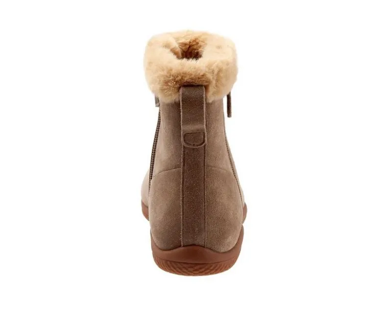 Cozy>Softwalk Women's Helena Winter Booties