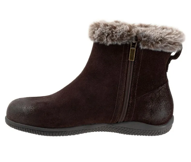 Cozy>Softwalk Women's Helena Winter Booties