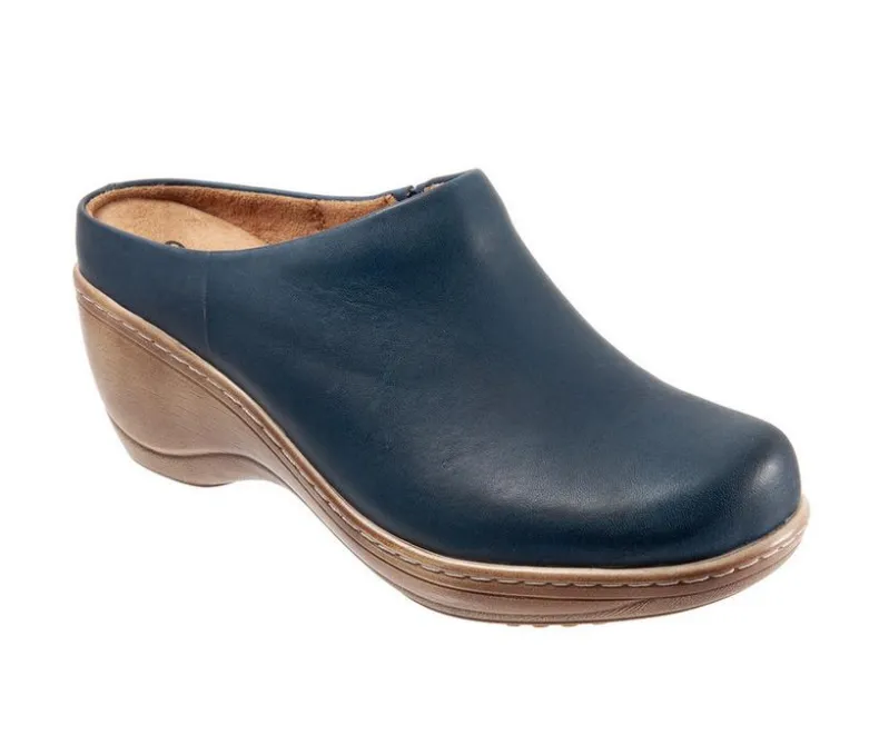Clogs & Mules>Softwalk Women's Madison Clogs