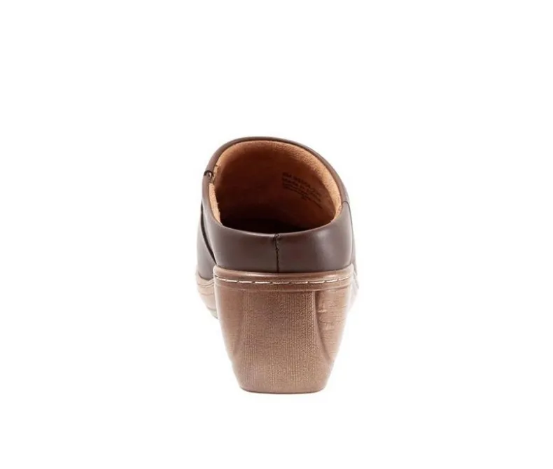 Clogs & Mules>Softwalk Women's Madison Clogs