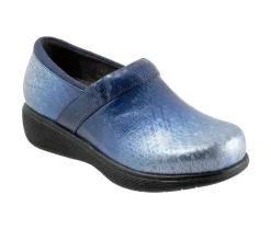 Clogs & Mules>Softwalk Women's Meredith Sport Clogs