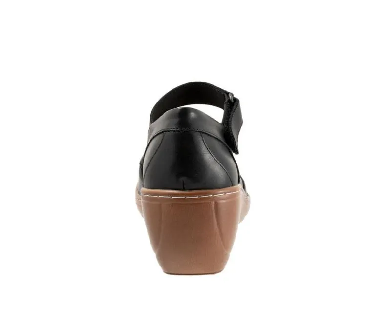 Clogs & Mules>Softwalk Women's Miri Heeled Clogs