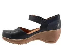 Clogs & Mules><noscript><img width=