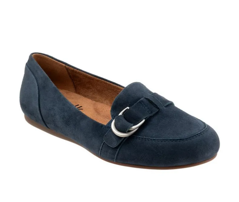 Loafers & Oxfords>Softwalk Women's Serra Loafers