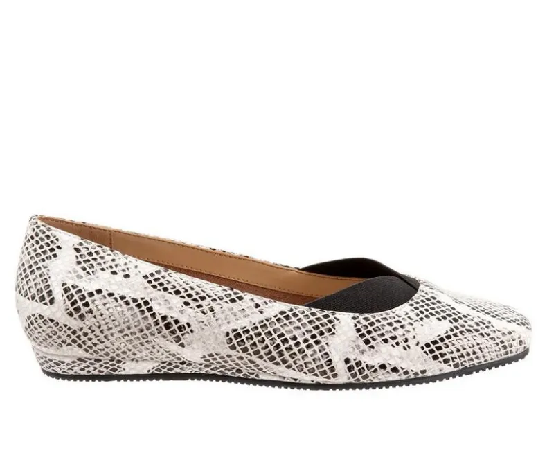 Loafers & Oxfords|Flats>Softwalk Women's Vianna Flats