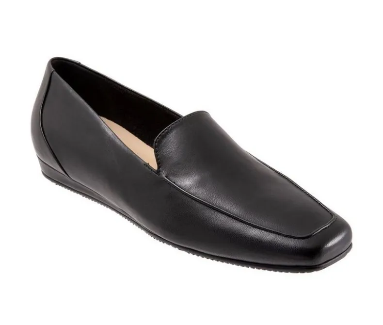 Loafers & Oxfords>Softwalk Women's Vista Loafers