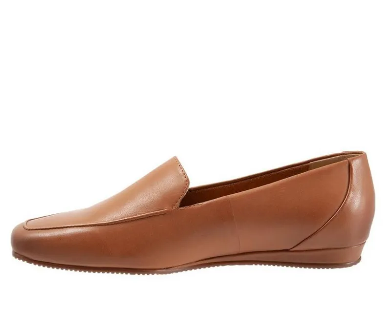 Loafers & Oxfords>Softwalk Women's Vista Loafers