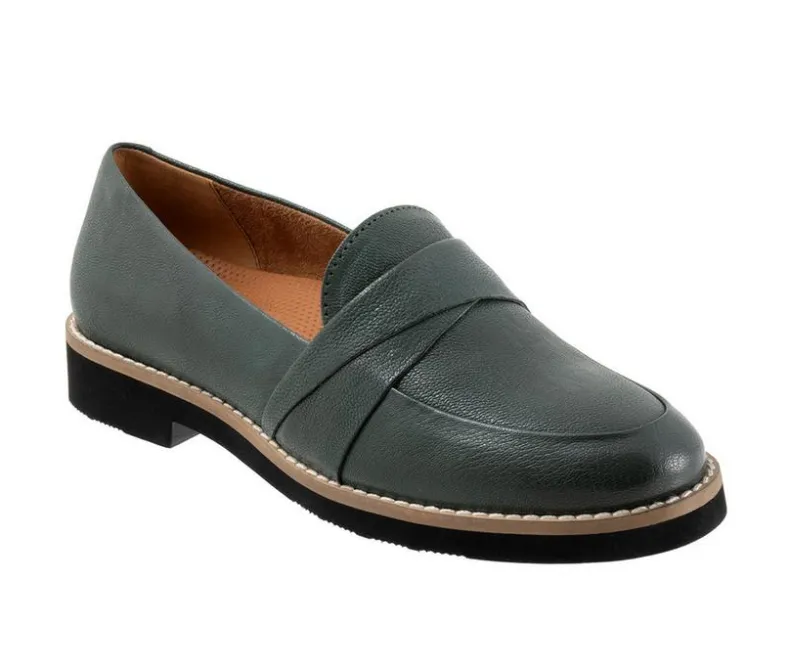 Loafers & Oxfords>Softwalk Women's Walsh Loafers