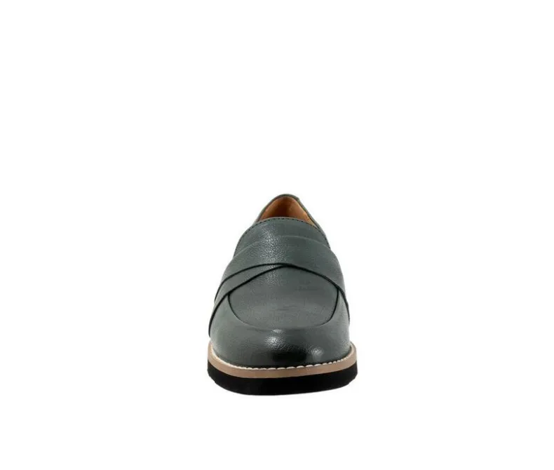 Loafers & Oxfords>Softwalk Women's Walsh Loafers