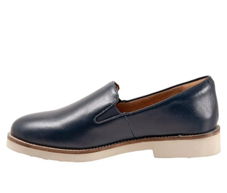 Loafers & Oxfords>Softwalk Women's Whistle II Heeled Loafers
