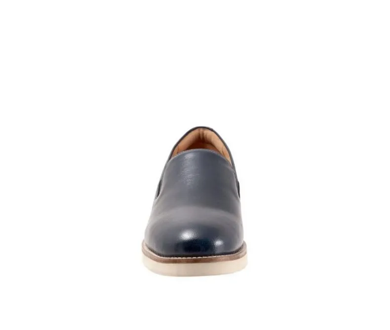 Loafers & Oxfords>Softwalk Women's Whistle II Heeled Loafers