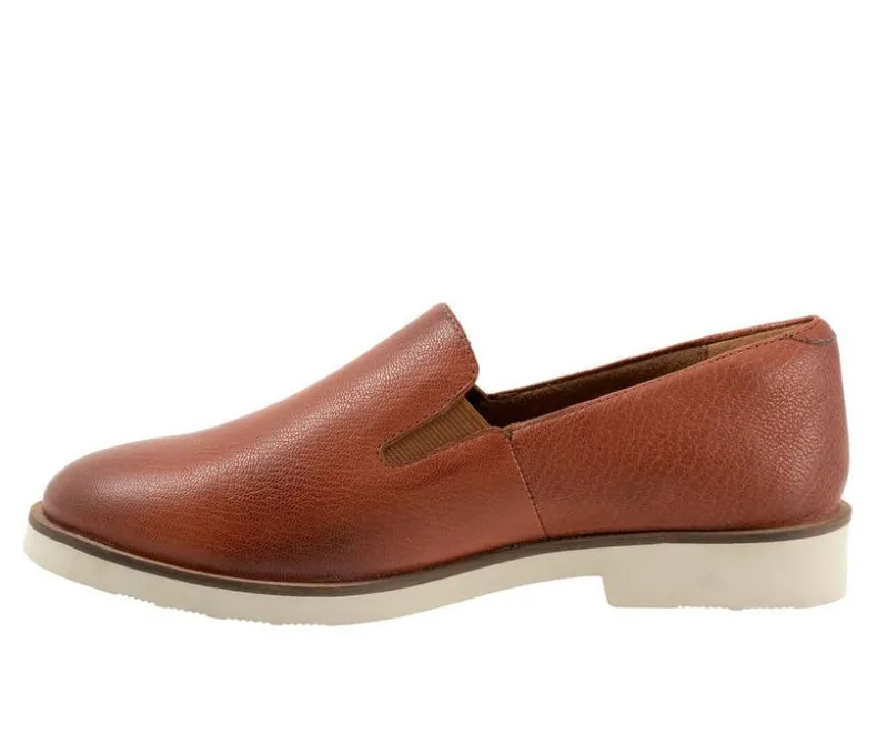 Loafers & Oxfords>Softwalk Women's Whistle II Heeled Loafers
