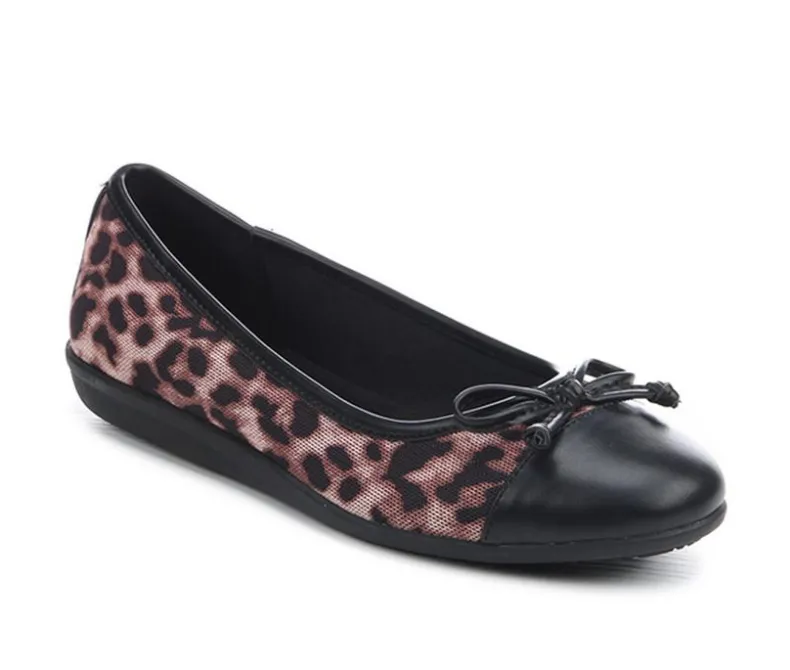 Flats>Solanz Women's Braylin Flats