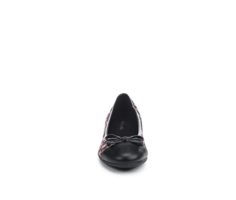 Flats>Solanz Women's Braylin Flats