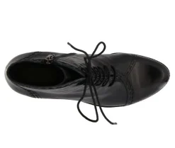 Lace Up><noscript><img width=
