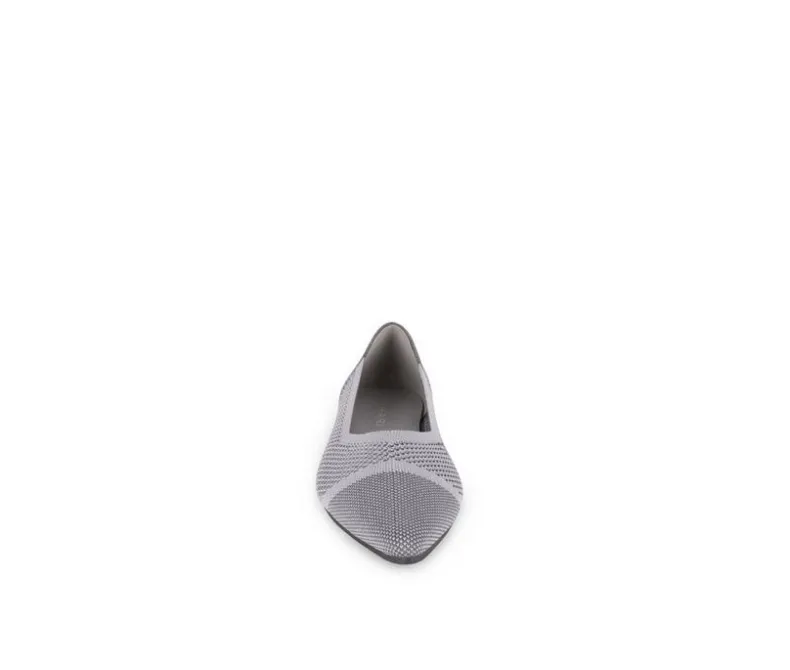 Flats>Tahari Women's Antigua Flats