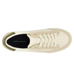 Fashion & Lifestyle|Athletics & Sneakers><noscript><img width=