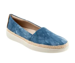 Boat Shoes & Slip-Ons>Trotters Women's Accent Slip-On Shoes