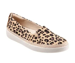 Boat Shoes & Slip-Ons>Trotters Women's Accent Slip-On Shoes