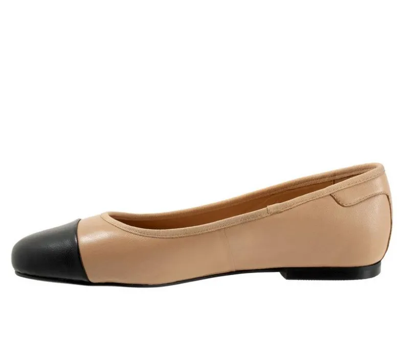 Flats>Trotters Women's Clara Flats