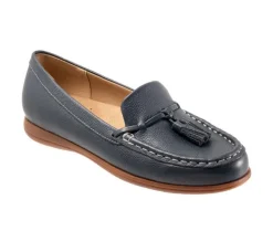 Loafers & Oxfords>Trotters Women's Dawson Moccasin Loafers