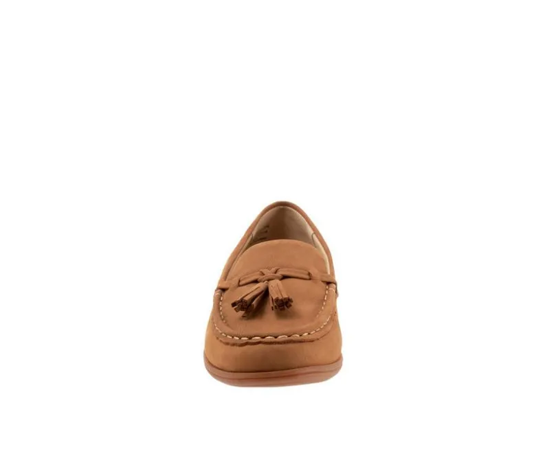 Loafers & Oxfords>Trotters Women's Dawson Moccasin Loafers