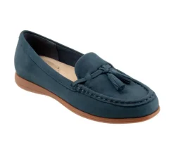 Loafers & Oxfords>Trotters Women's Dawson Moccasin Loafers