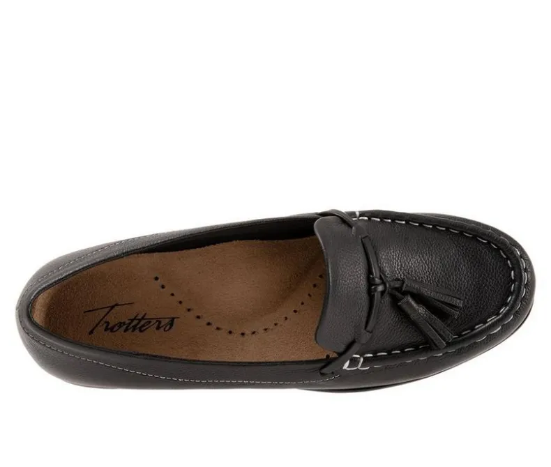 Loafers & Oxfords>Trotters Women's Dawson Moccasin Loafers