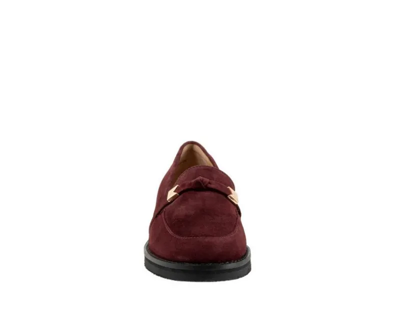 Loafers & Oxfords>Trotters Women's Femi Loafers