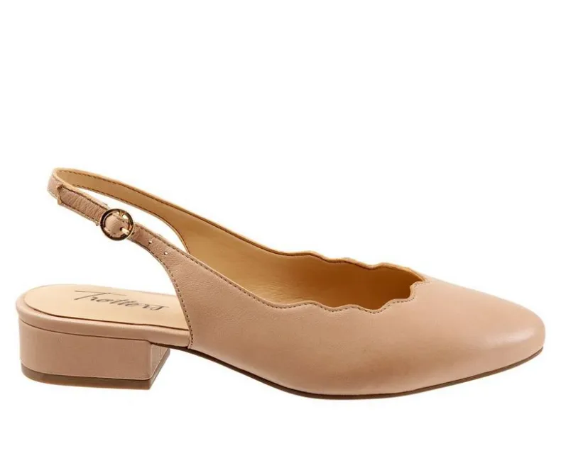 Clogs & Mules>Trotters Women's Joselyn Slingback Pumps