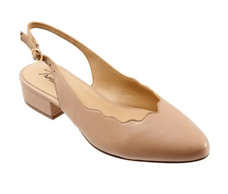 Clogs & Mules>Trotters Women's Joselyn Slingback Pumps