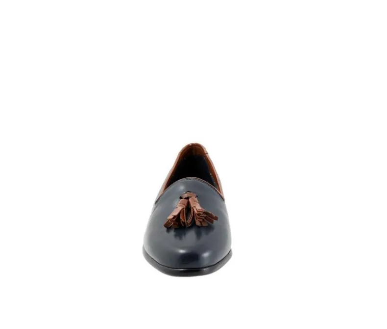 Loafers & Oxfords>Trotters Women's Liz Tassel Loafers